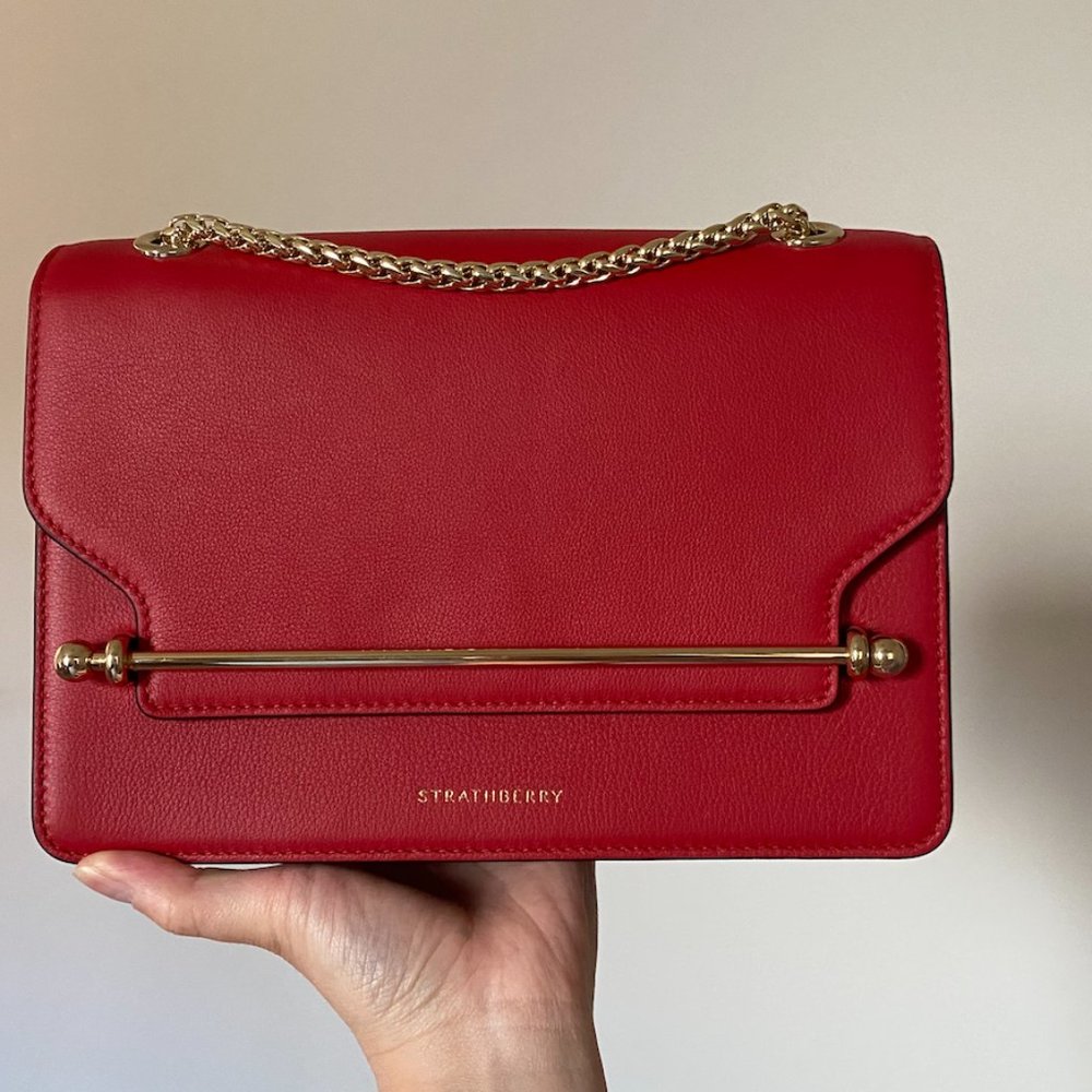 Strathberry East/West Ruby Red